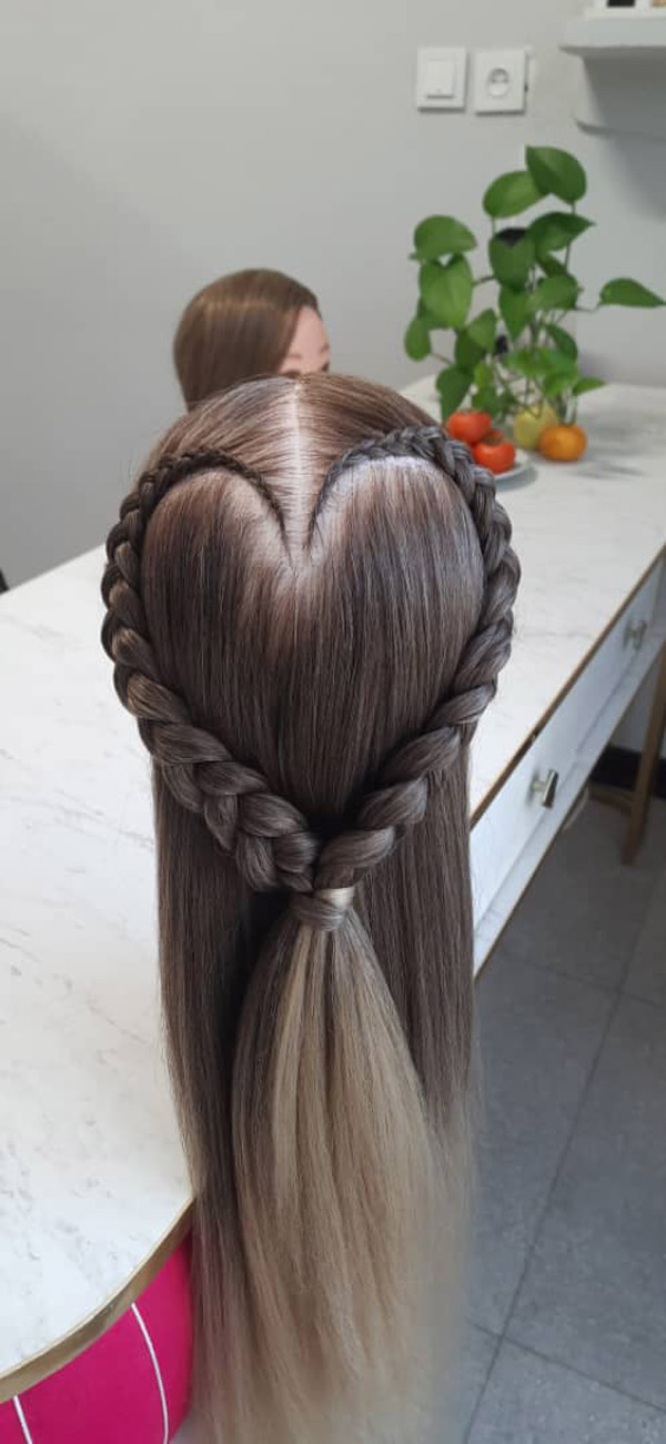 عکس های آموزشگاه آرایشگری گونش عکس های آموزشگاه آرایشگری گونش