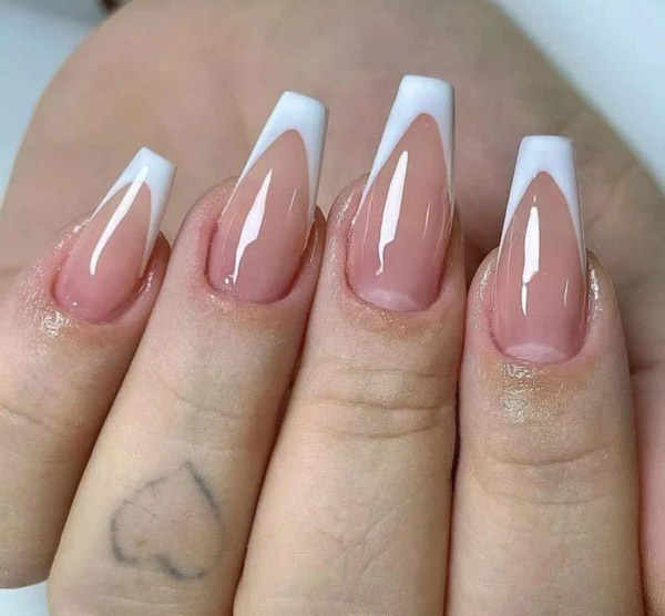 عکس های آموزشگاه آرایشگری گونش عکس های آموزشگاه آرایشگری گونش