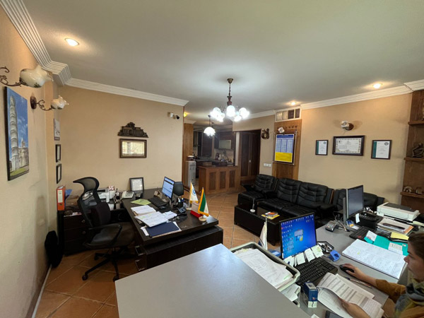 عکس های بیمه ایران(نمایندگی دکتر رامین چم) عکس های بیمه ایران(نمایندگی دکتر رامین چم)