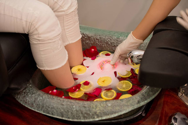 عکس های سالن زیبایی هرمود عکس های سالن زیبایی هرمود