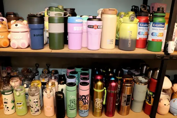 عکس های مجموعه چاپ و نوشت افزار آقاسلطان عکس های مجموعه چاپ و نوشت افزار آقاسلطان