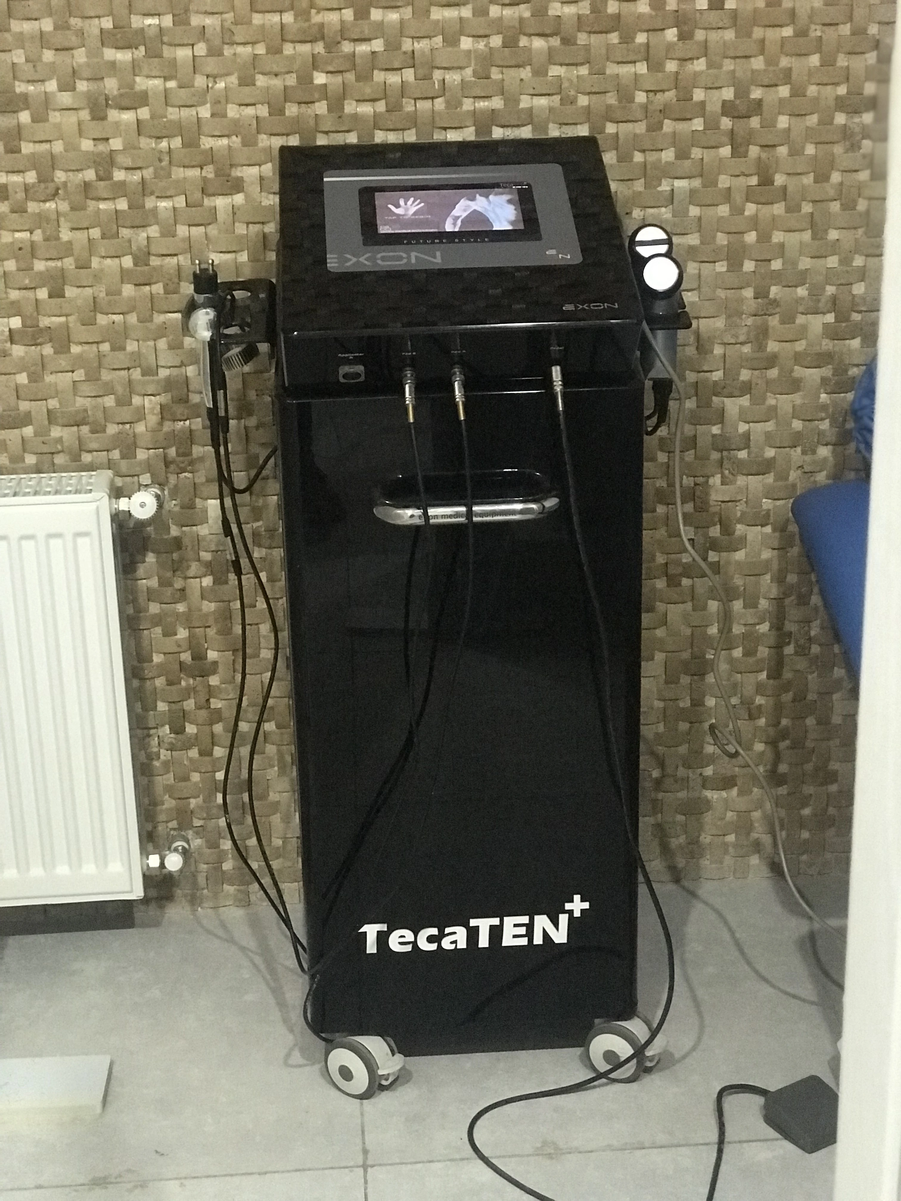 عکس های کلینیک فیزیوتراپی تخصصی آرات عکس های کلینیک فیزیوتراپی تخصصی آرات