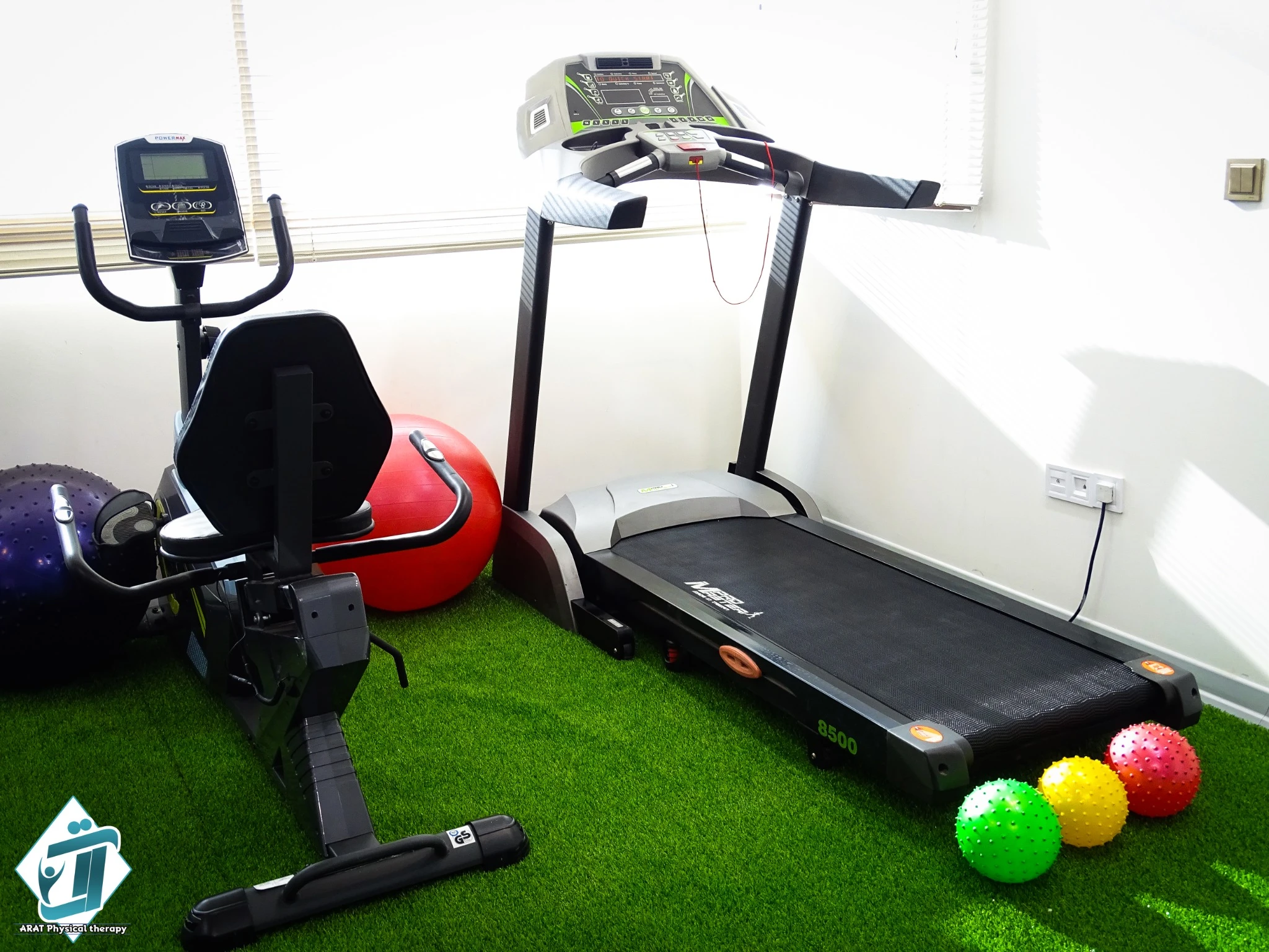 عکس های کلینیک فیزیوتراپی تخصصی آرات عکس های کلینیک فیزیوتراپی تخصصی آرات