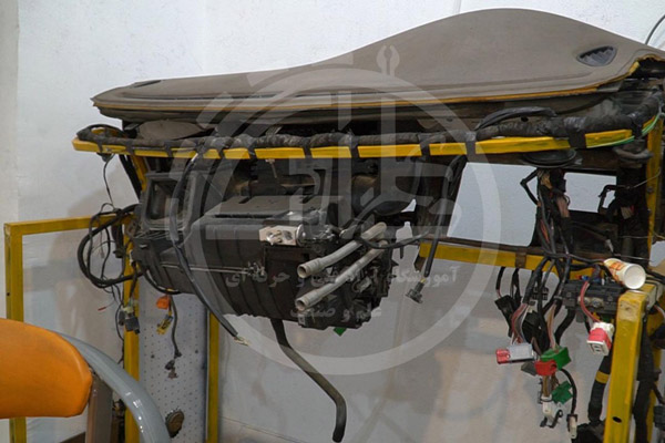 عکس های آموزشگاه مکانیک و برق خودرو علم و صنعت عکس های آموزشگاه مکانیک و برق خودرو علم و صنعت