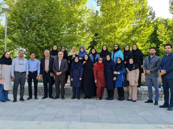 عکس های پیش دبستانی و دبستان فرهنگ سازان صدرا عکس های پیش دبستانی و دبستان فرهنگ سازان صدرا