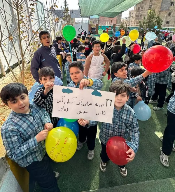 عکس های پیش دبستانی و دبستان فرهنگ سازان صدرا عکس های پیش دبستانی و دبستان فرهنگ سازان صدرا