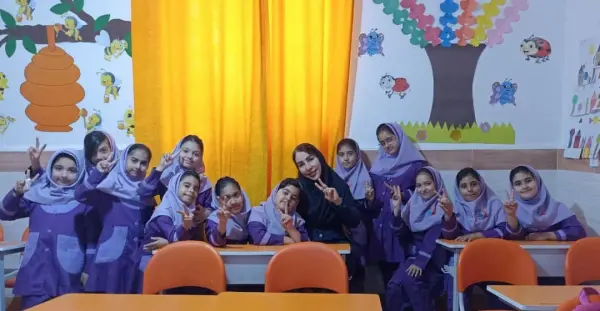 عکس های پیش دبستانی و دبستان فرهنگ سازان صدرا عکس های پیش دبستانی و دبستان فرهنگ سازان صدرا