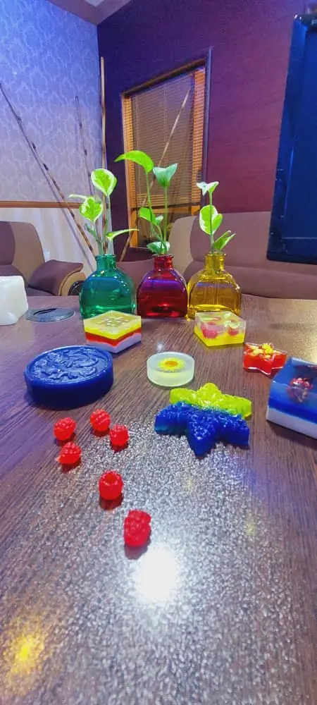 عکس های آموزشگاه طب سنتی و بازارهای مالی ماد عکس های آموزشگاه طب سنتی و بازارهای مالی ماد