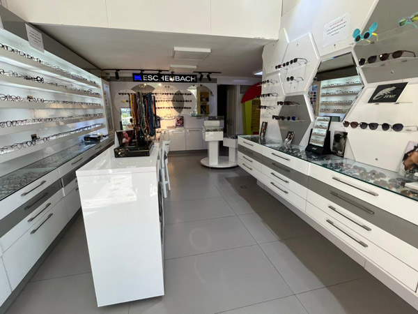 عکس های کلینیک بینایی سنجی و عینک ماهان عکس های کلینیک بینایی سنجی و عینک ماهان