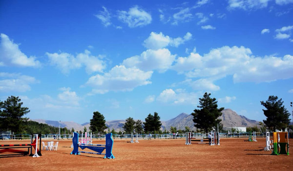 عکس های باشگاه سوارکاری ملل عکس های باشگاه سوارکاری ملل