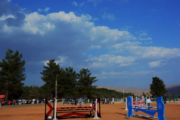 عکس های باشگاه سوارکاری ملل عکس های باشگاه سوارکاری ملل