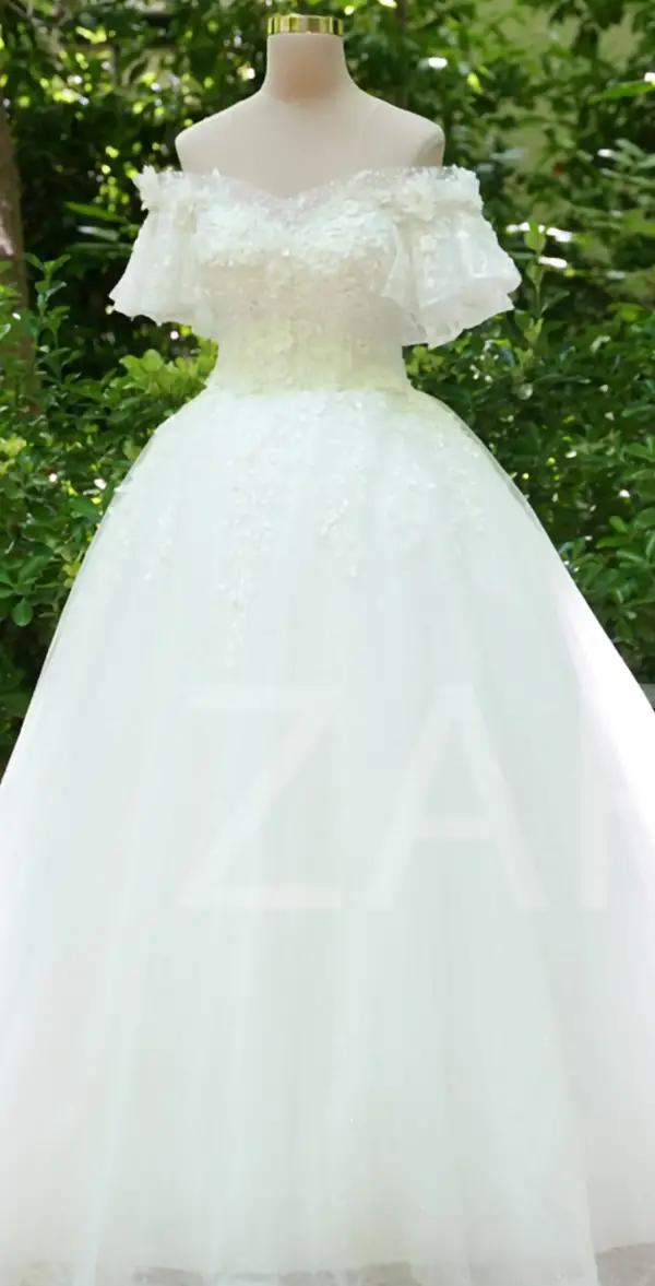 عکس های مزون عروس زر عکس های مزون عروس زر