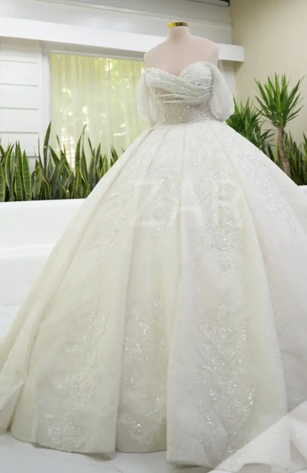 عکس های مزون عروس زر عکس های مزون عروس زر