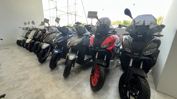 عکس های کویر موتور(نمایندگی قاسم پور) عکس های کویر موتور(نمایندگی قاسم پور)