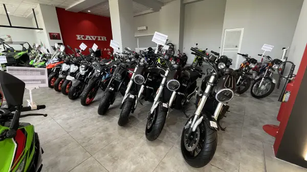 عکس های کویر موتور(نمایندگی قاسم پور) عکس های کویر موتور(نمایندگی قاسم پور)