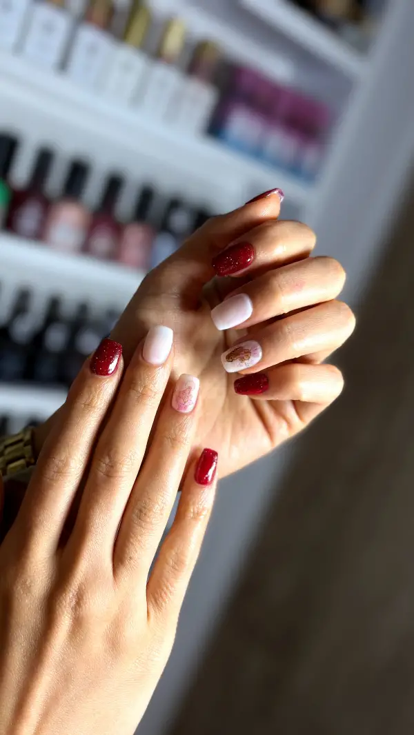 عکس های کاشت ناخن مهسا دهقان صدرا عکس های کاشت ناخن مهسا دهقان صدرا