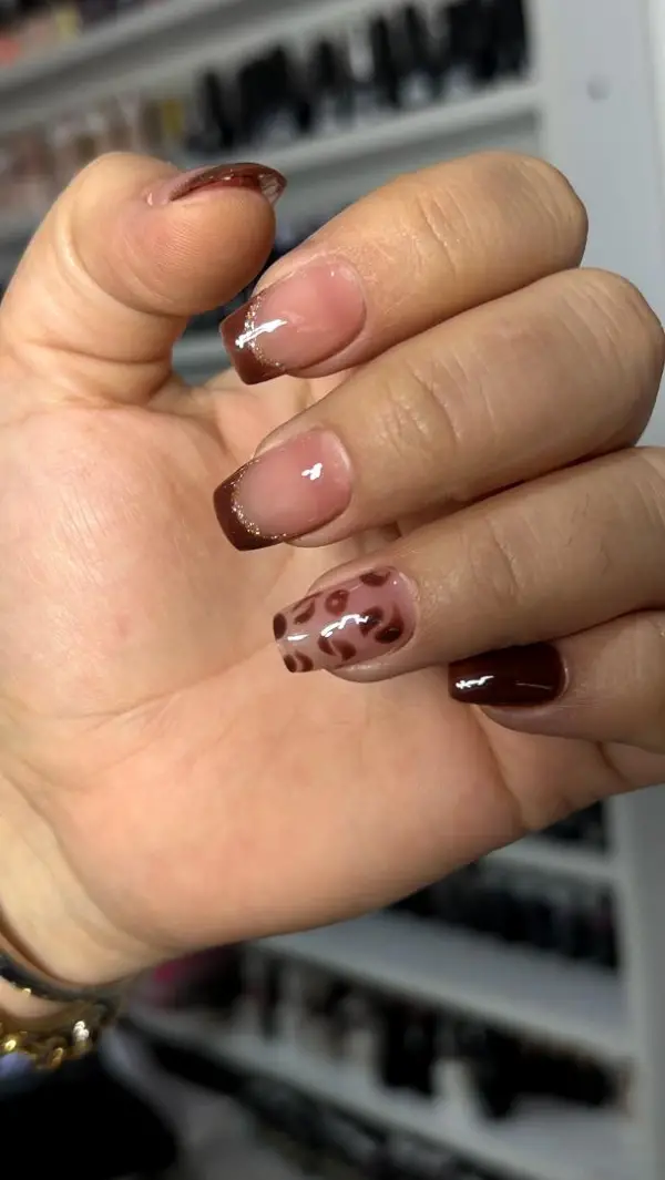 عکس های کاشت ناخن مهسا دهقان صدرا عکس های کاشت ناخن مهسا دهقان صدرا