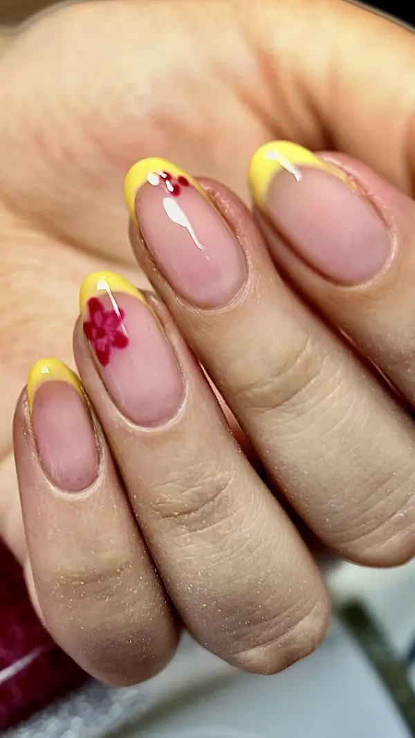 عکس های کاشت ناخن مهسا دهقان صدرا عکس های کاشت ناخن مهسا دهقان صدرا