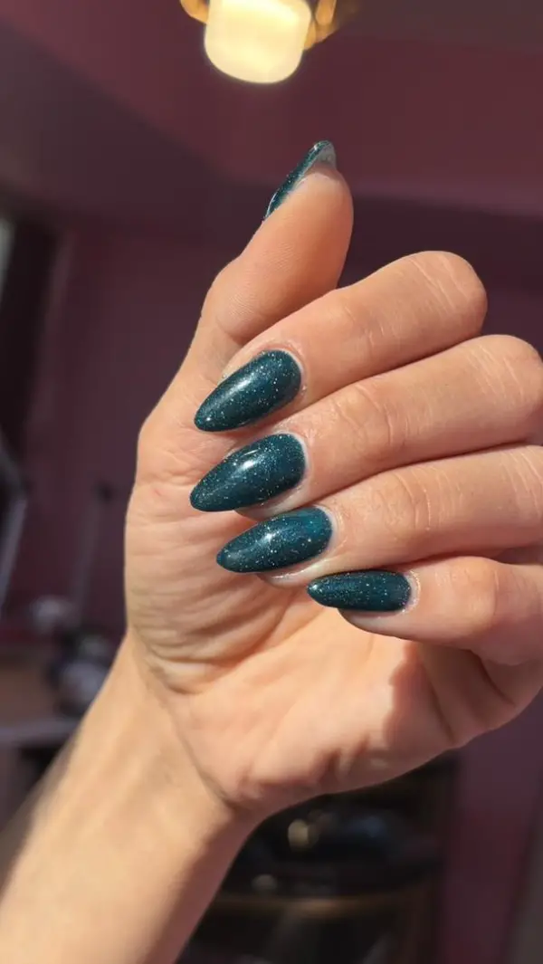 عکس های کاشت ناخن مهسا دهقان صدرا عکس های کاشت ناخن مهسا دهقان صدرا