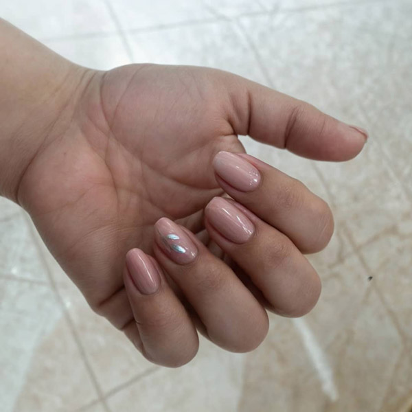 عکس های کاشت ناخن مهسا دهقان صدرا عکس های کاشت ناخن مهسا دهقان صدرا