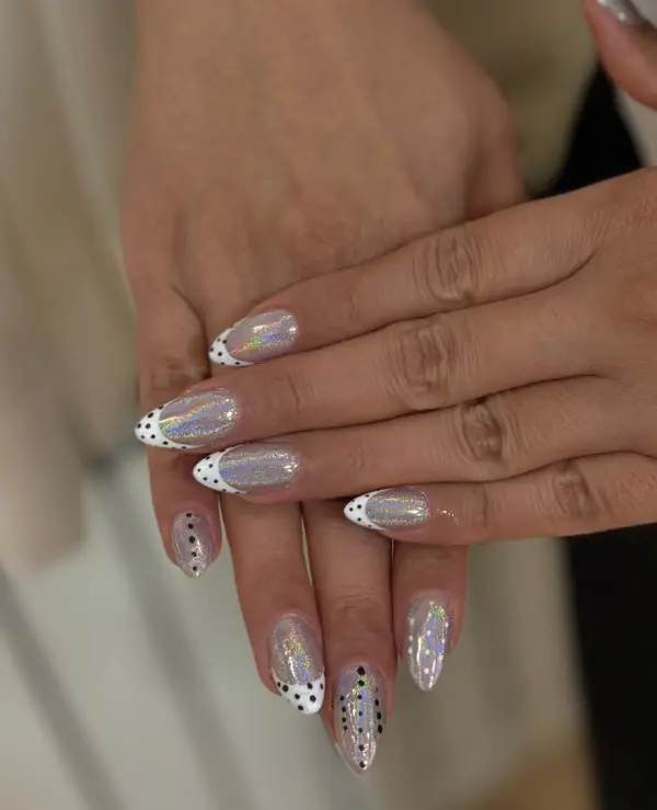 عکس های مرکز کاشت ناخن سحر روشن عکس های مرکز کاشت ناخن سحر روشن