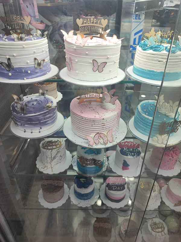 عکس های فروشگاه کیک و شیرینی نایس عکس های فروشگاه کیک و شیرینی نایس