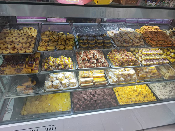 عکس های فروشگاه کیک و شیرینی نایس عکس های فروشگاه کیک و شیرینی نایس