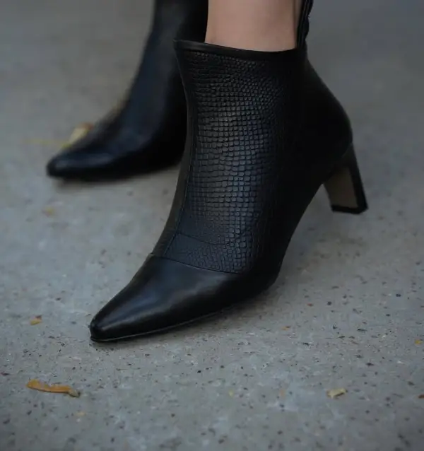 عکس های گالری چرم پامچال عکس های گالری چرم پامچال