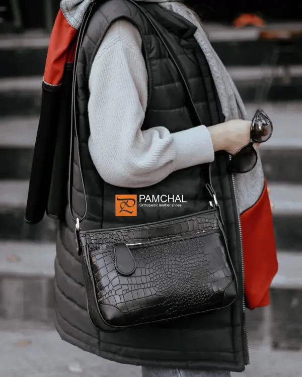 عکس های گالری چرم پامچال عکس های گالری چرم پامچال