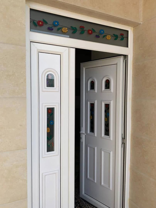 عکس های گروه صنعتی پنجره پارس عکس های گروه صنعتی پنجره پارس