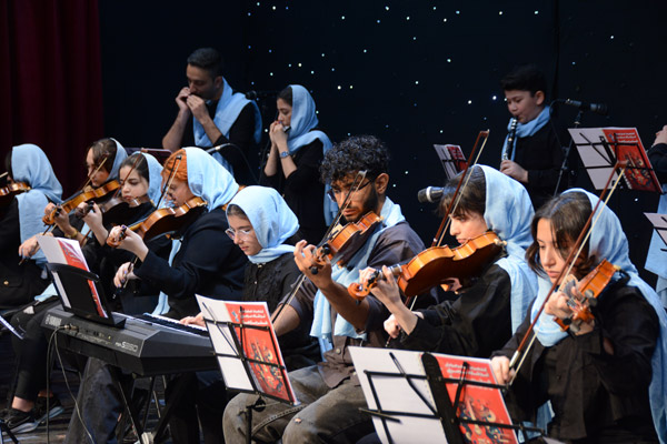 عکس های آموزشگاه موسیقی هنرپارسه عکس های آموزشگاه موسیقی هنرپارسه