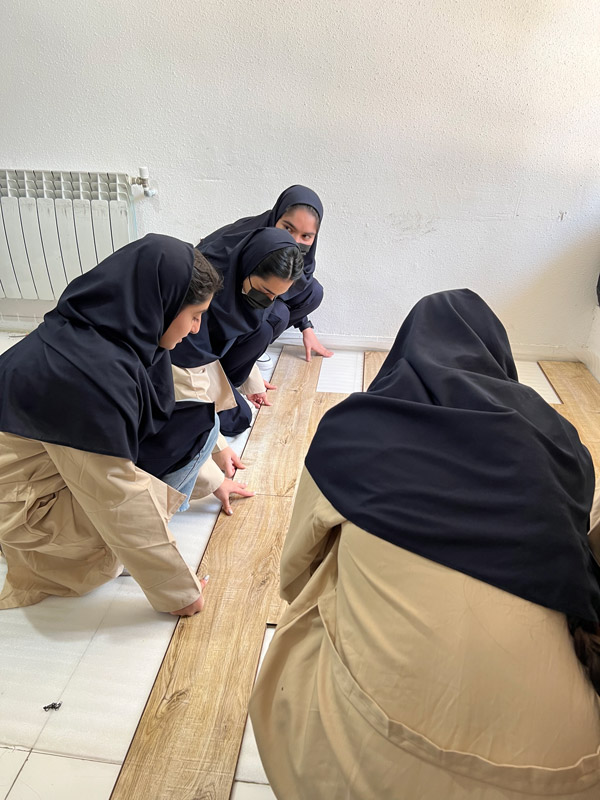 عکس های هنرستان غیردولتی دخترانه پرتوهنر عکس های هنرستان غیردولتی دخترانه پرتوهنر