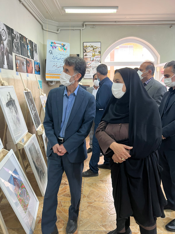 عکس های هنرستان غیردولتی دخترانه پرتوهنر عکس های هنرستان غیردولتی دخترانه پرتوهنر