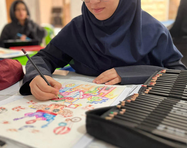 عکس های هنرستان غیردولتی دخترانه پرتوهنر عکس های هنرستان غیردولتی دخترانه پرتوهنر