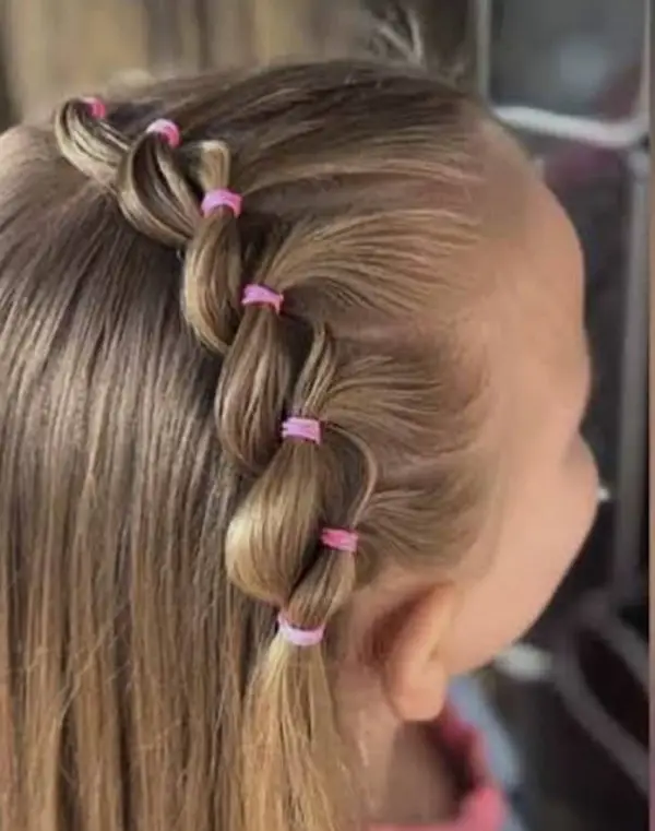 عکس های آموزشگاه آرایشگری رمز زیبایی عکس های آموزشگاه آرایشگری رمز زیبایی