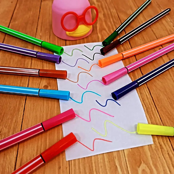 عکس های لوازم تحریر و کتاب فروشی نصر صدرا عکس های لوازم تحریر و کتاب فروشی نصر صدرا