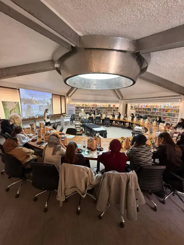 عکس های آموزشگاه مراقبت و زیبایی پوست تاش عکس های آموزشگاه مراقبت و زیبایی پوست تاش