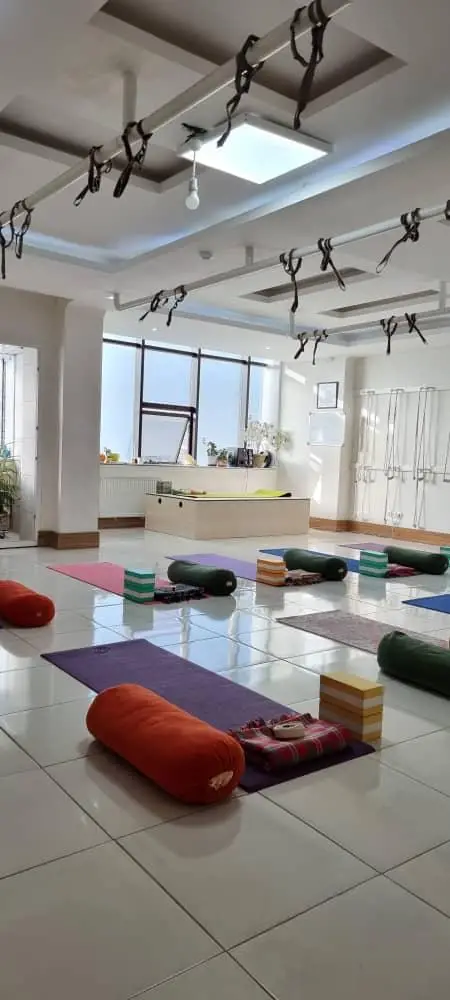 عکس های باشگاه یوگا مهر عکس های باشگاه یوگا مهر