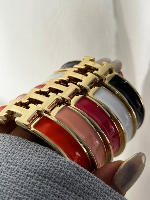 عکس های زیورآلات زیلار گالری عکس های زیورآلات زیلار گالری