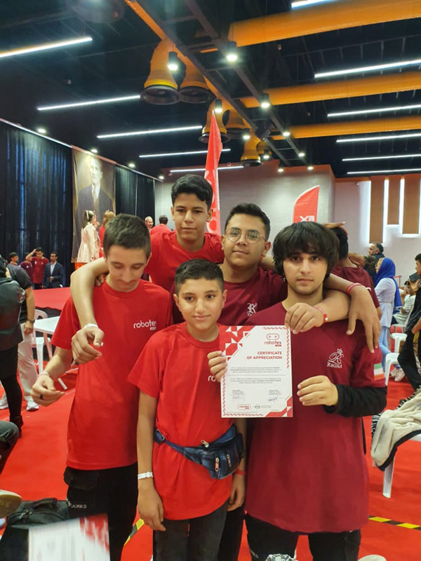 عکس های آموزشگاه رباتیک روبیان عکس های آموزشگاه رباتیک روبیان