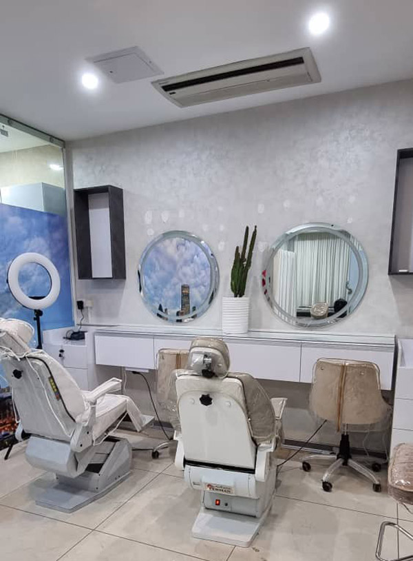 عکس های سالن زیبایی راحله رجایی عکس های سالن زیبایی راحله رجایی