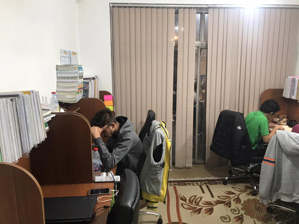 عکس های کمپ مطالعاتی ژرف اندیشان شیراز عکس های کمپ مطالعاتی ژرف اندیشان شیراز