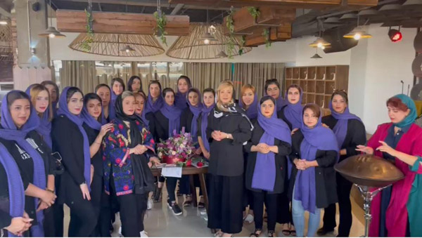 عکس های آموزشگاه آرایشگری برلیان عکس های آموزشگاه آرایشگری برلیان