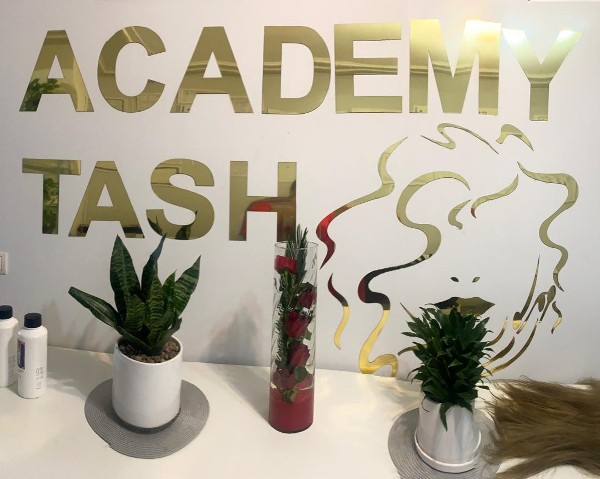 عکس های آموزشگاه مراقبت و زیبایی پوست تاش عکس های آموزشگاه مراقبت و زیبایی پوست تاش