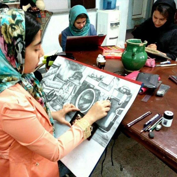 عکس های آموزشگاه هنری سایه روشن عکس های آموزشگاه هنری سایه روشن