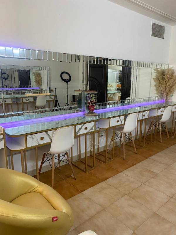 عکس های آموزشگاه مراقبت زیبایی مانا عکس های آموزشگاه مراقبت زیبایی مانا