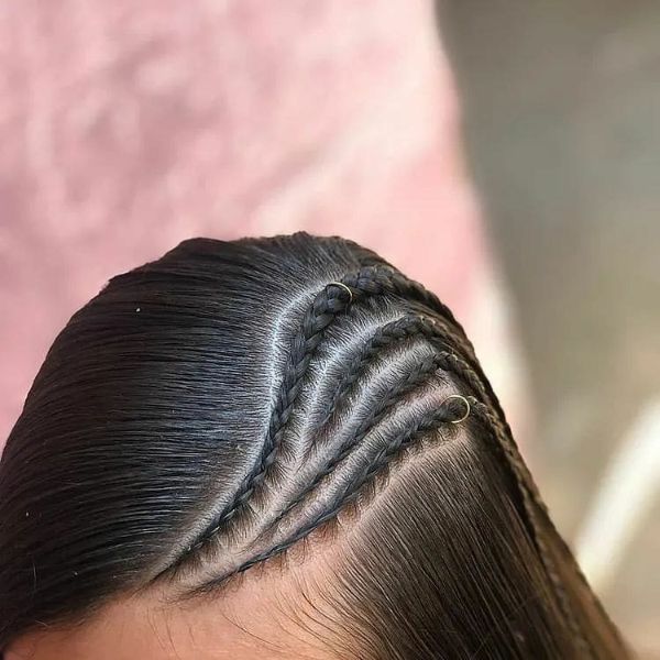 عکس های آموزشگاه آرایشگری دلارام عکس های آموزشگاه آرایشگری دلارام