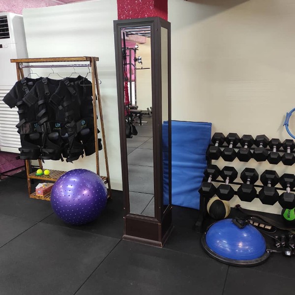 عکس های باشگاه تناسب اندام تندرست عکس های باشگاه تناسب اندام تندرست