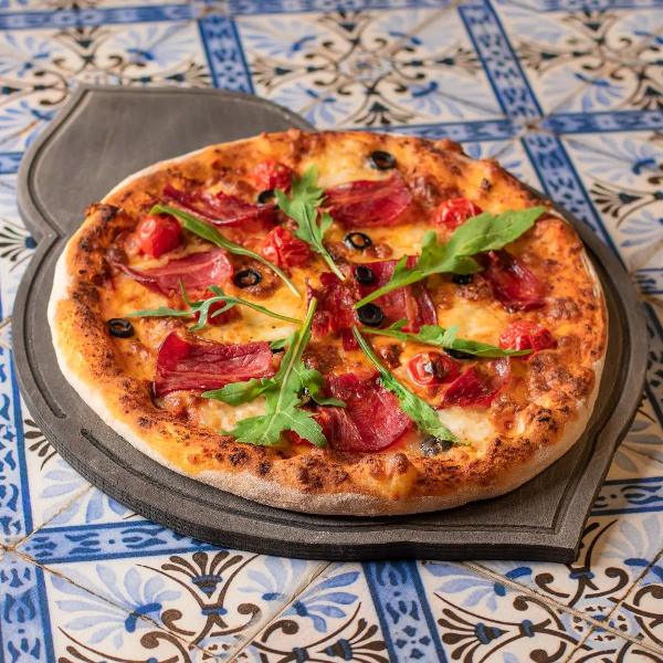 عکس های مجموعه گردشگری اسب سفید شیرازیس عکس های مجموعه گردشگری اسب سفید شیرازیس