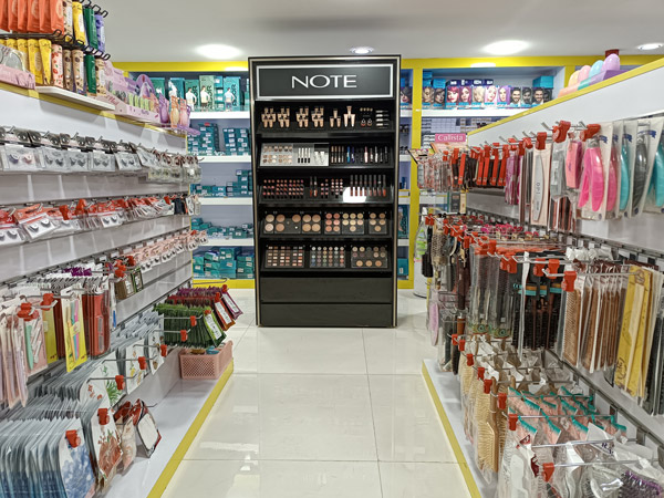 عکس های داروخانه شبانه روزی حاتم عکس های داروخانه شبانه روزی حاتم